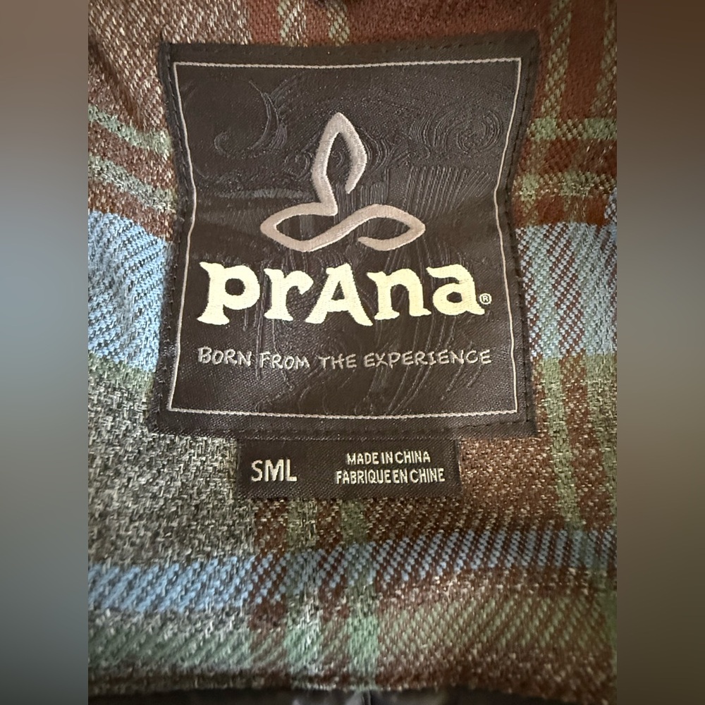 prAna Plaid Puffer Jacket – Blue/Brown – Size Small – NWOT - Picture 6 of 13